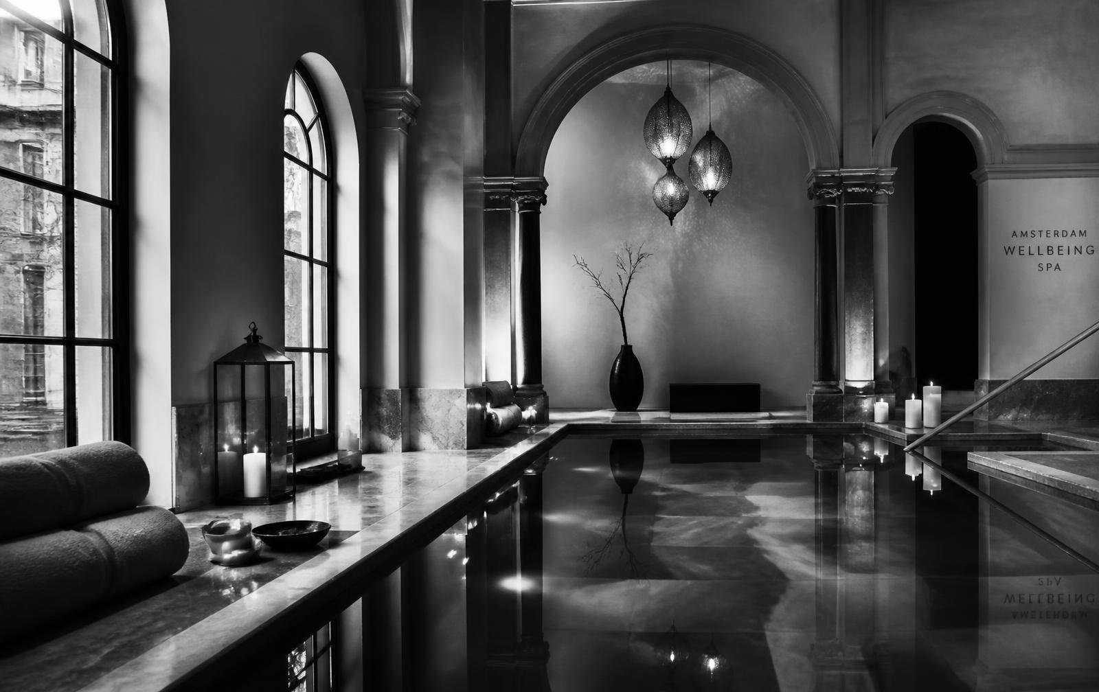 Black-and-white photograph of Akasha Holistic Wellbeing Centre at the Conservatorium Hotel in Amsterdam